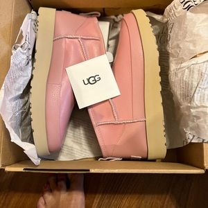Brand new UGG Pink Leather Classic Sugar Ultra Mini Boots size 11